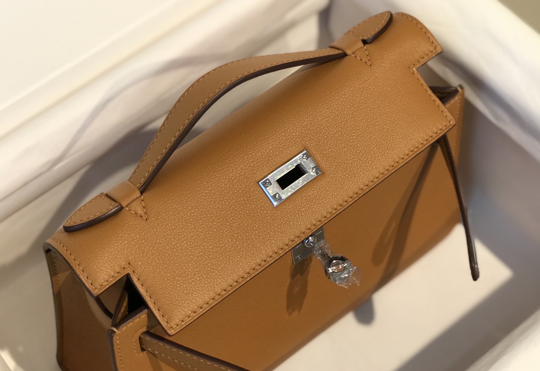 H**mes kelly pochette