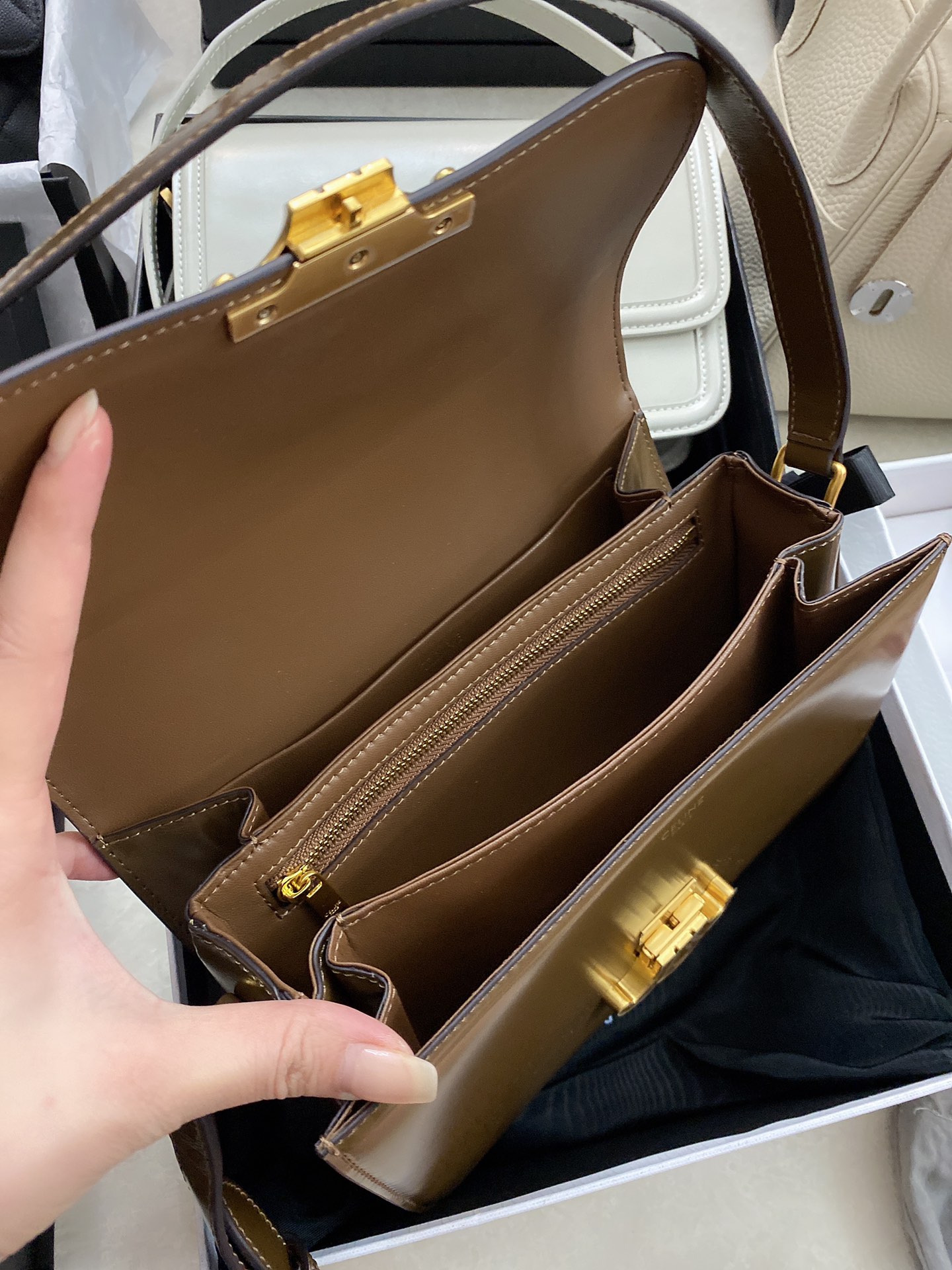 TRIOMPHE BAG
