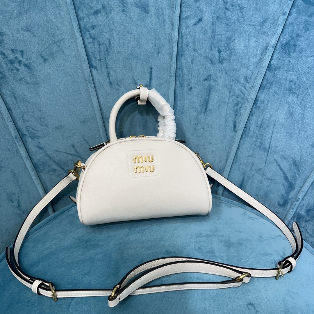 Top-Handle bag