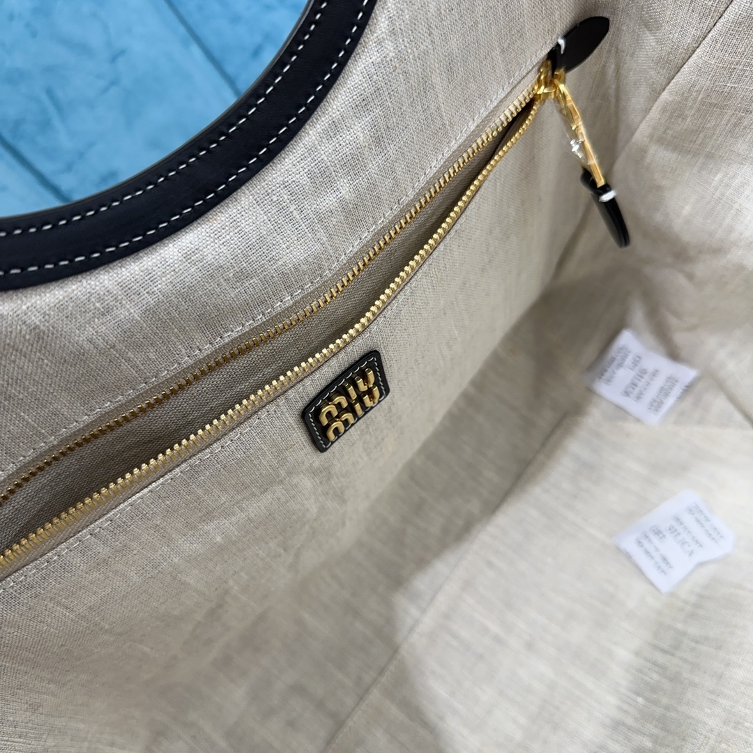 MIU Hobo bag