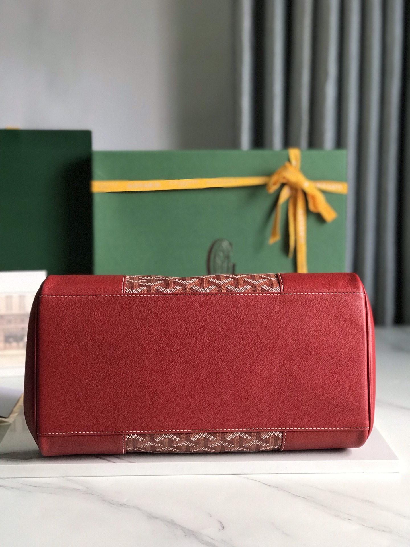 Saigon Tote bag