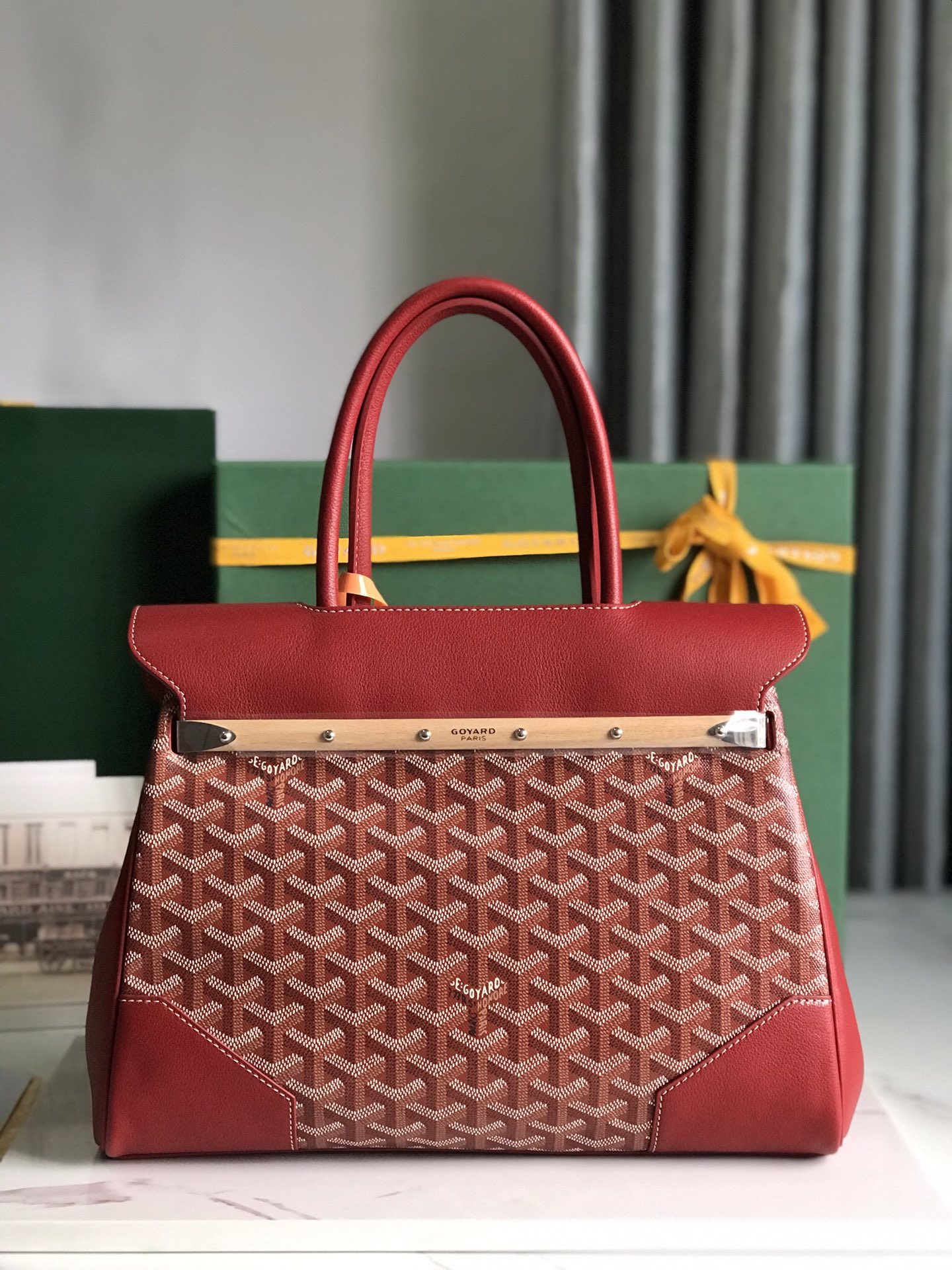 Saigon Tote bag