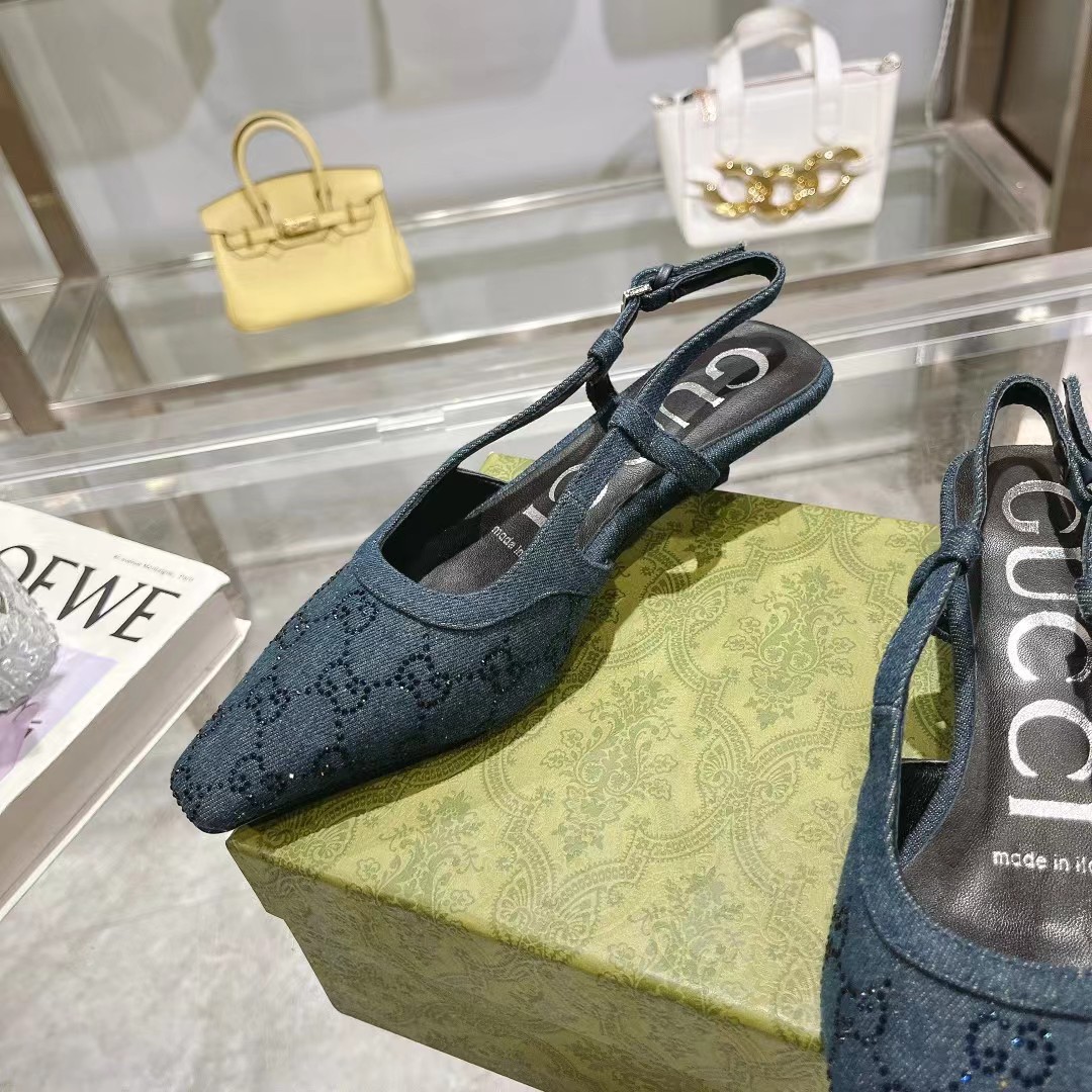 G*u*i high heels