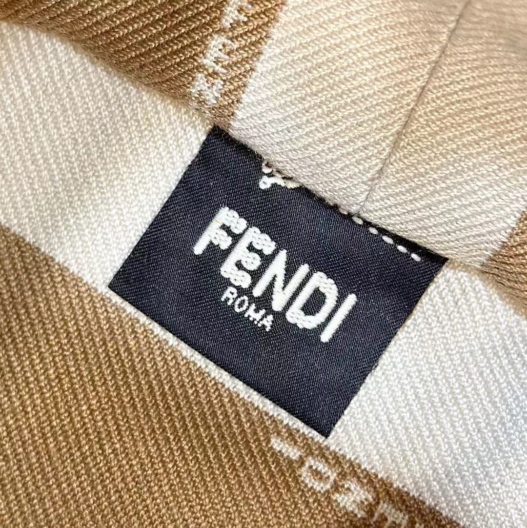 F**di tote small