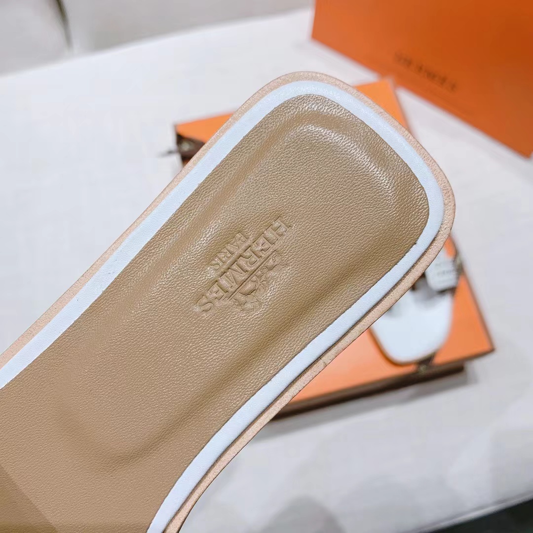 H**mes oran slides