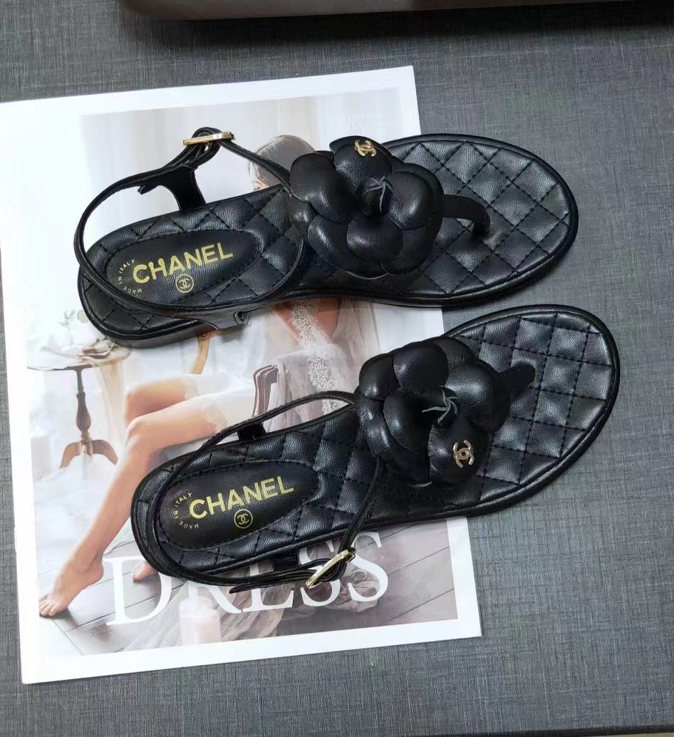 Ch*el cc logo leather  flat