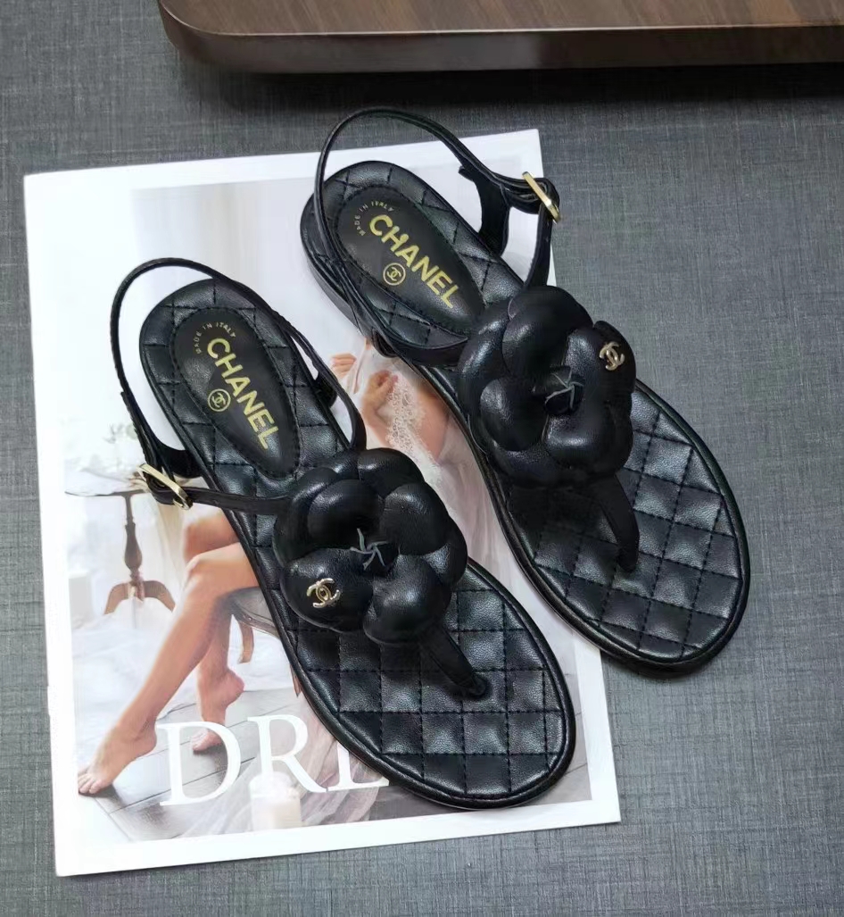 Ch*el cc logo leather  flat