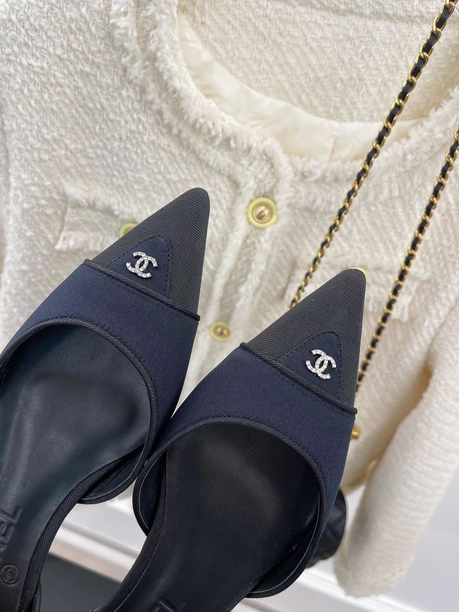 Ch*el ballet flats