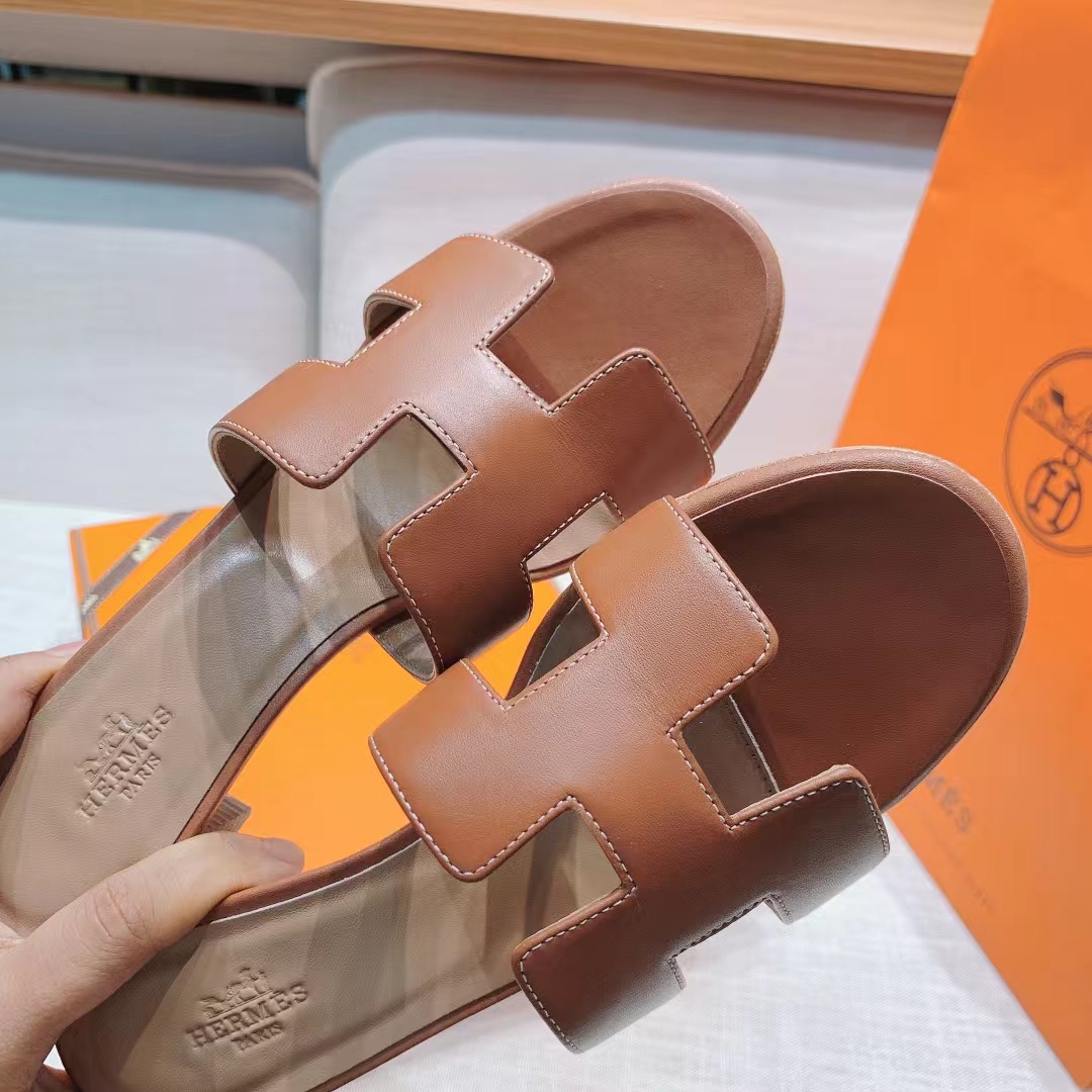 H**mes oran sandals