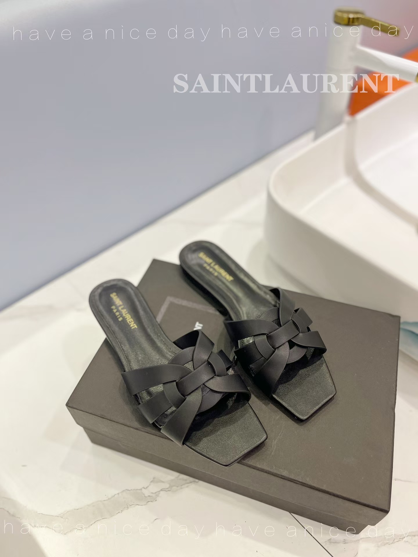 Yves Saint Laurent TRIBUTE MULES