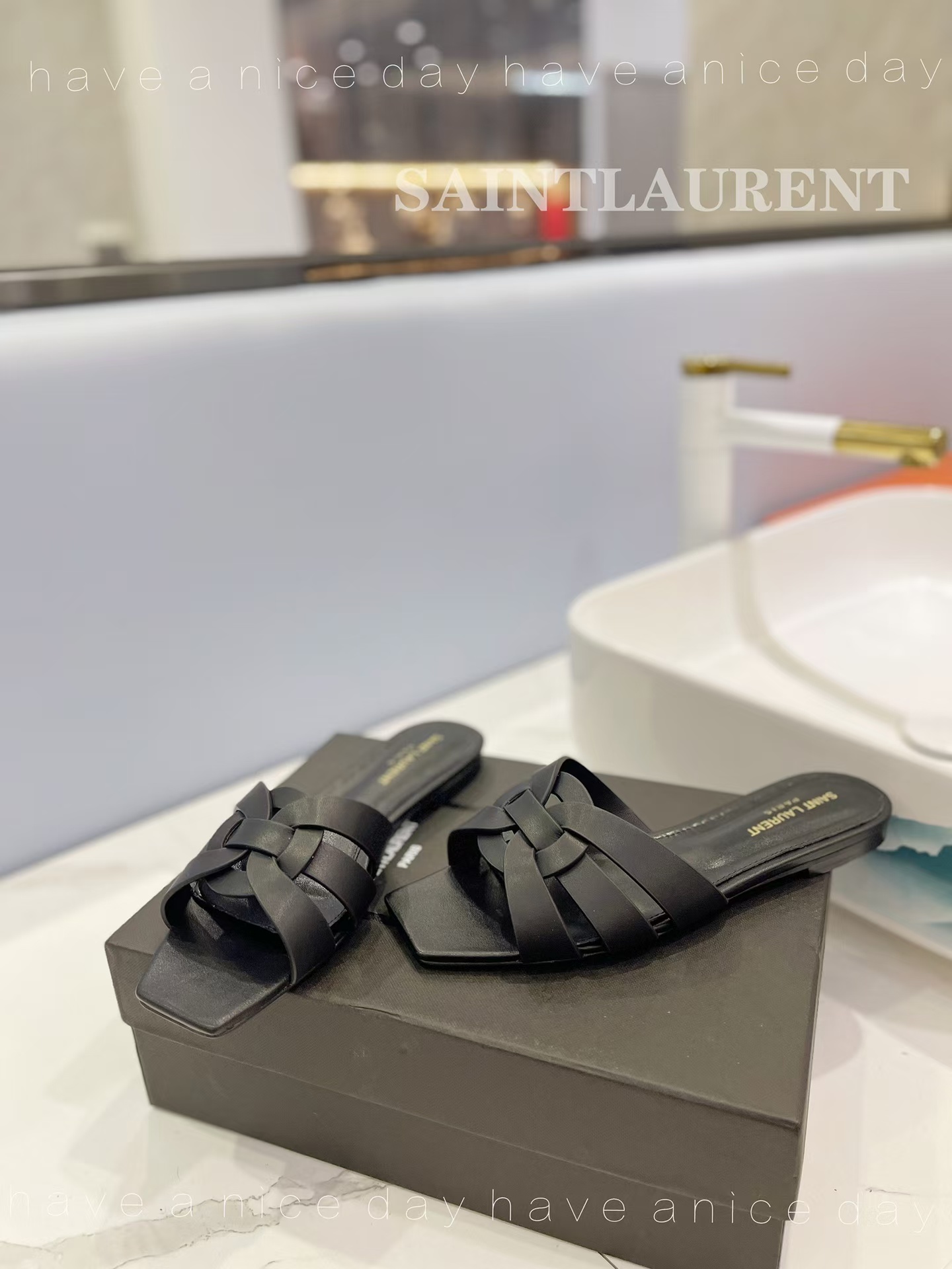 Yves Saint Laurent TRIBUTE MULES