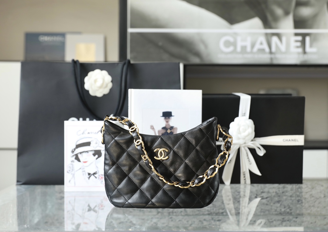 Ch*el hobo bag