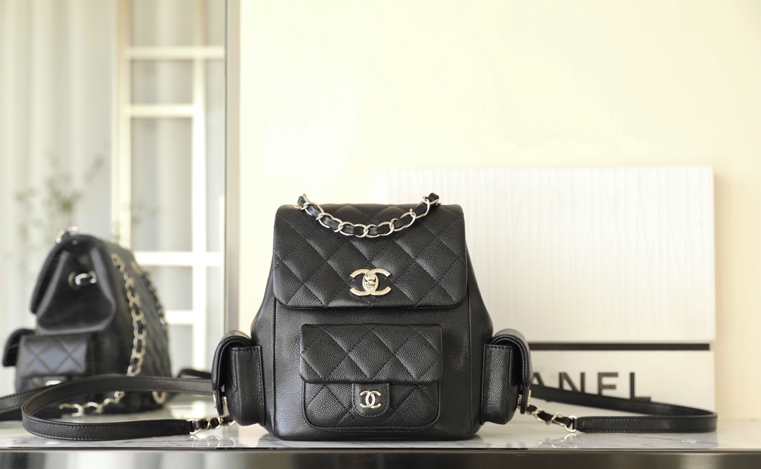 Ch*el backbag