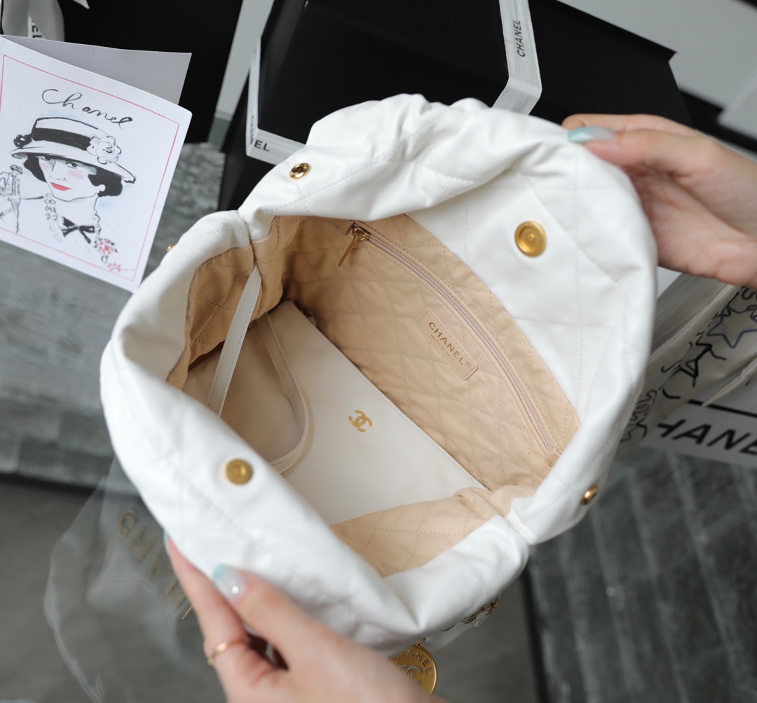 ๐๐ป๐๐ถ๐ฏ๐ฎ bag