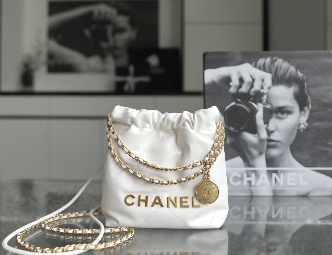 Ch*el 22 mini bag