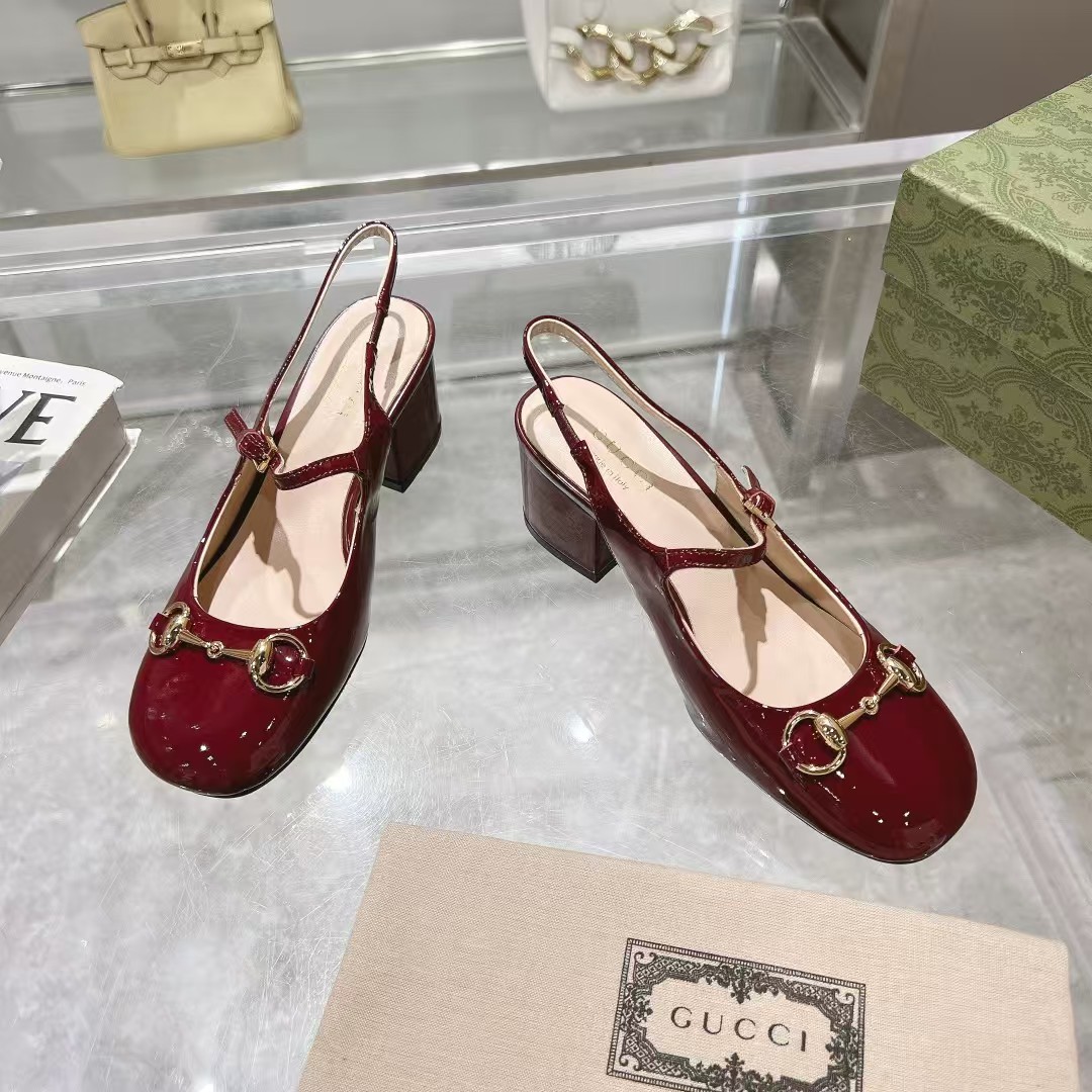 Women’s Horsebit pump