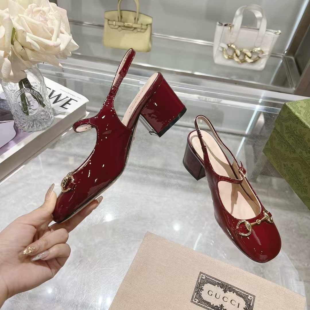 Women’s Horsebit pump