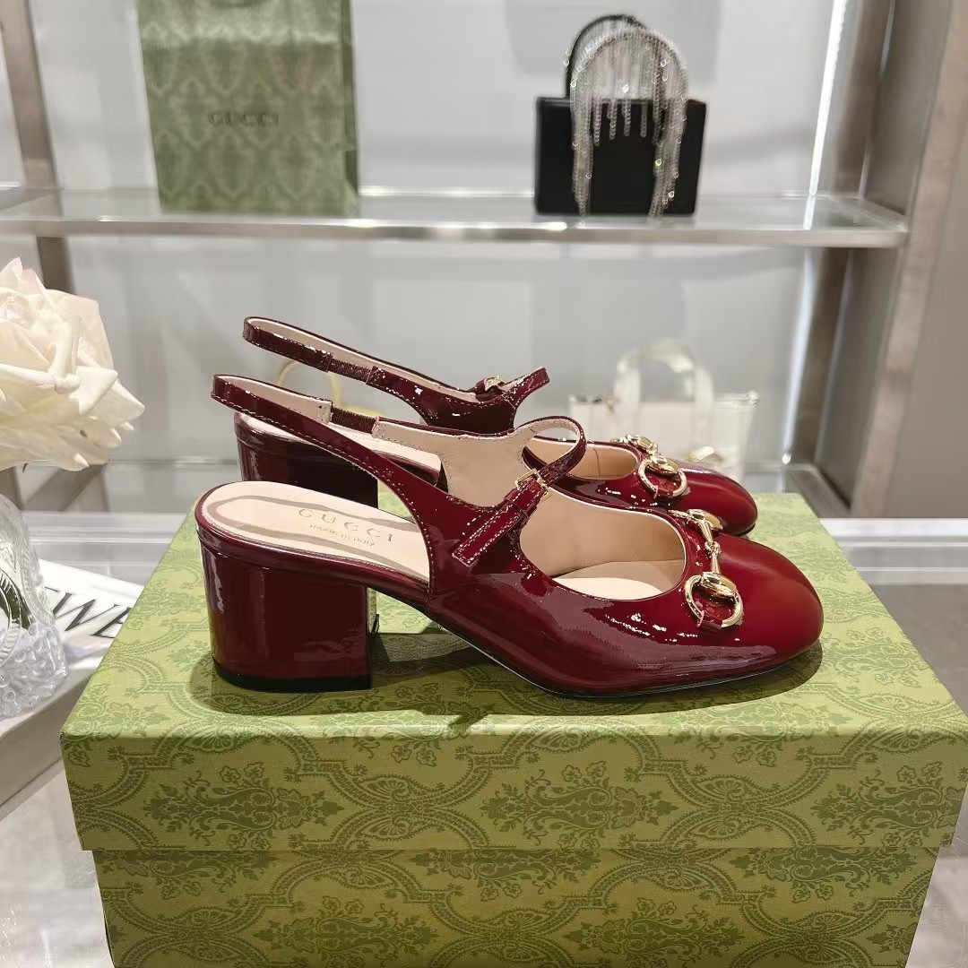 Women’s Horsebit pump