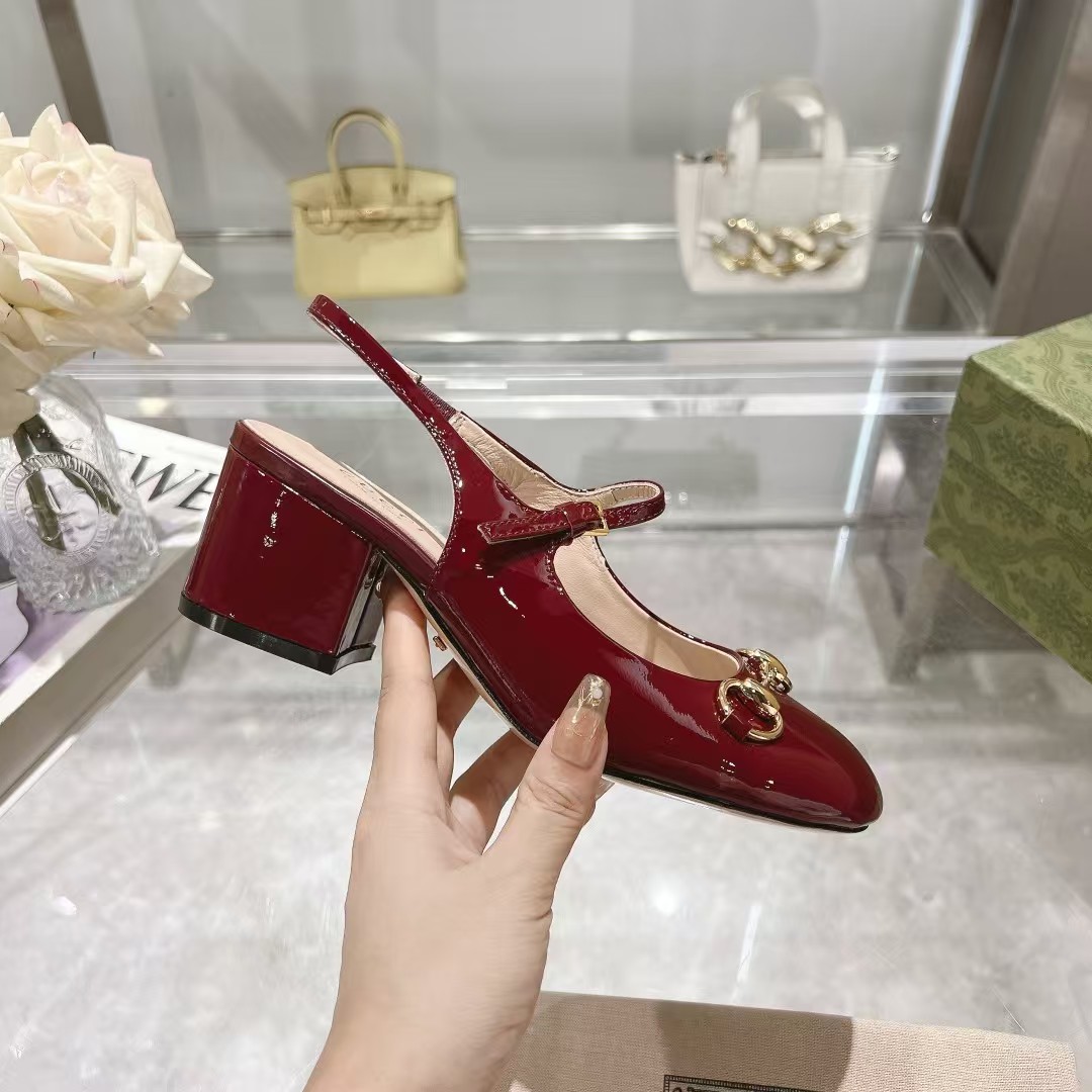 Women’s Horsebit pump