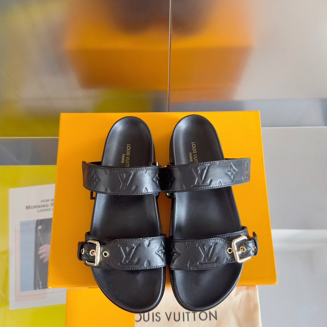 l**is V*t*n bom dia leather mules