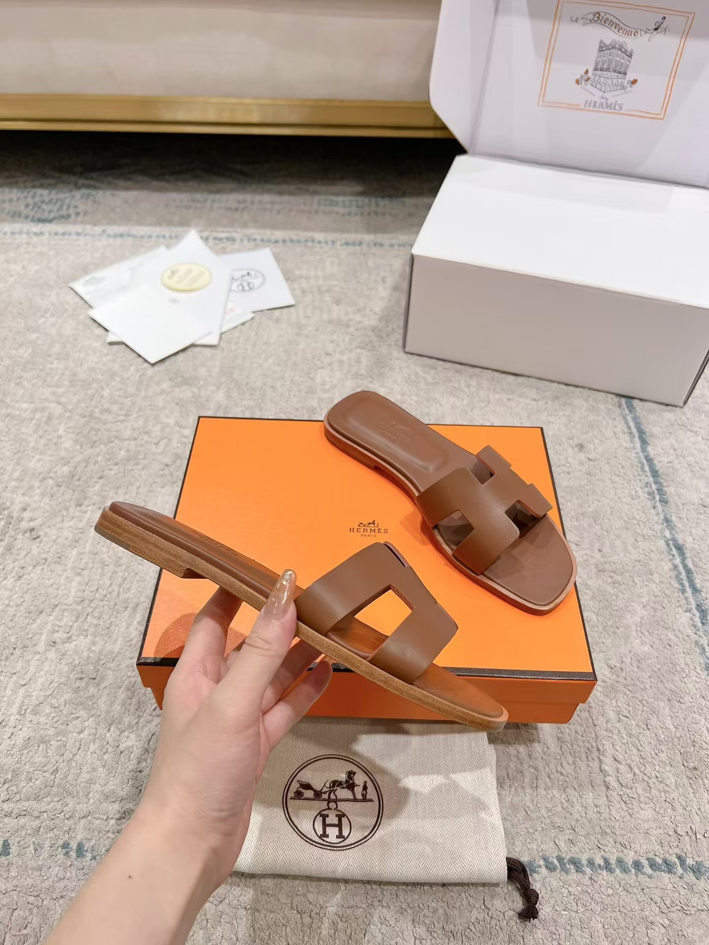 Hermès Oran leather sandal