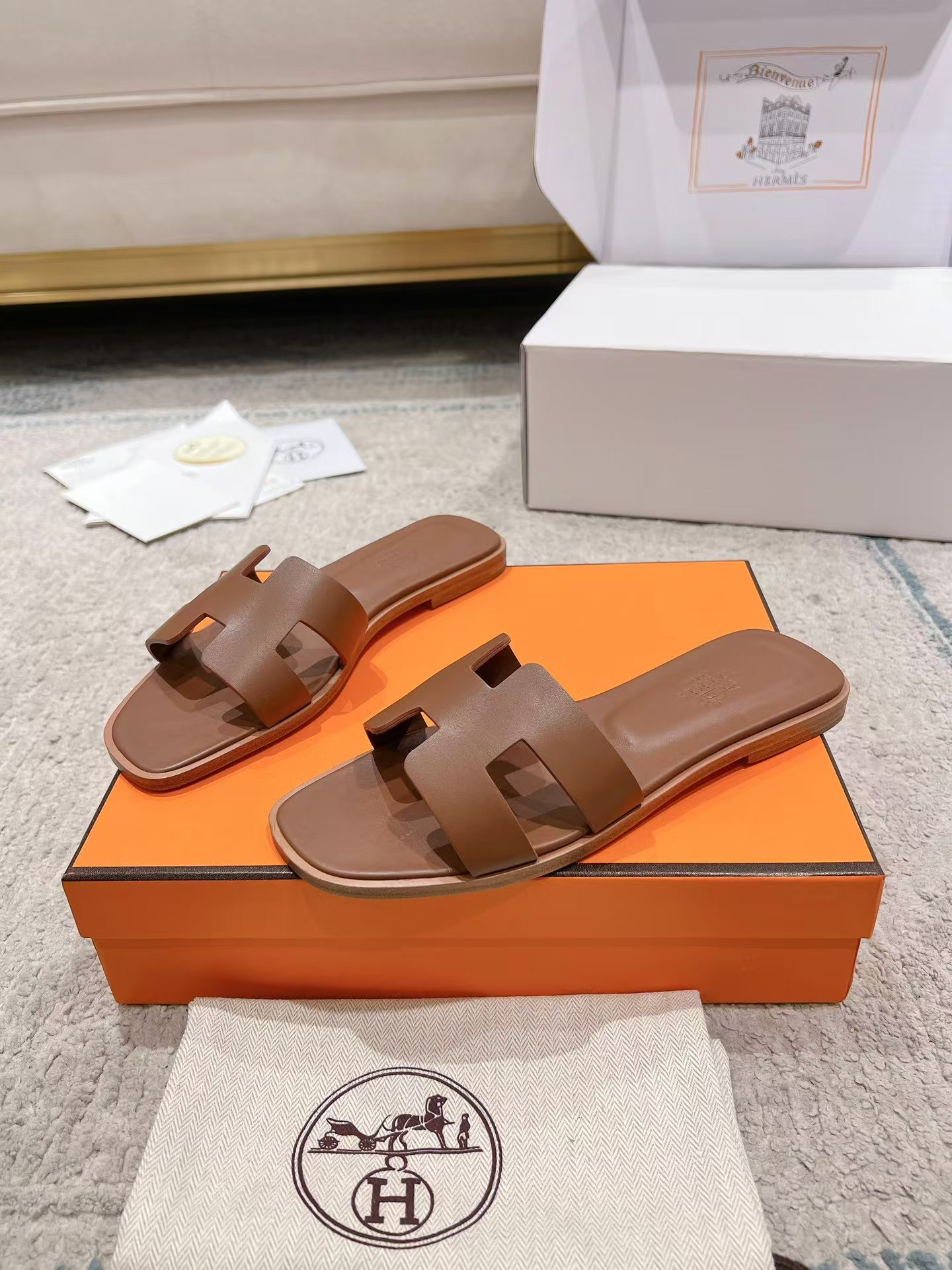Hermès Oran leather sandal