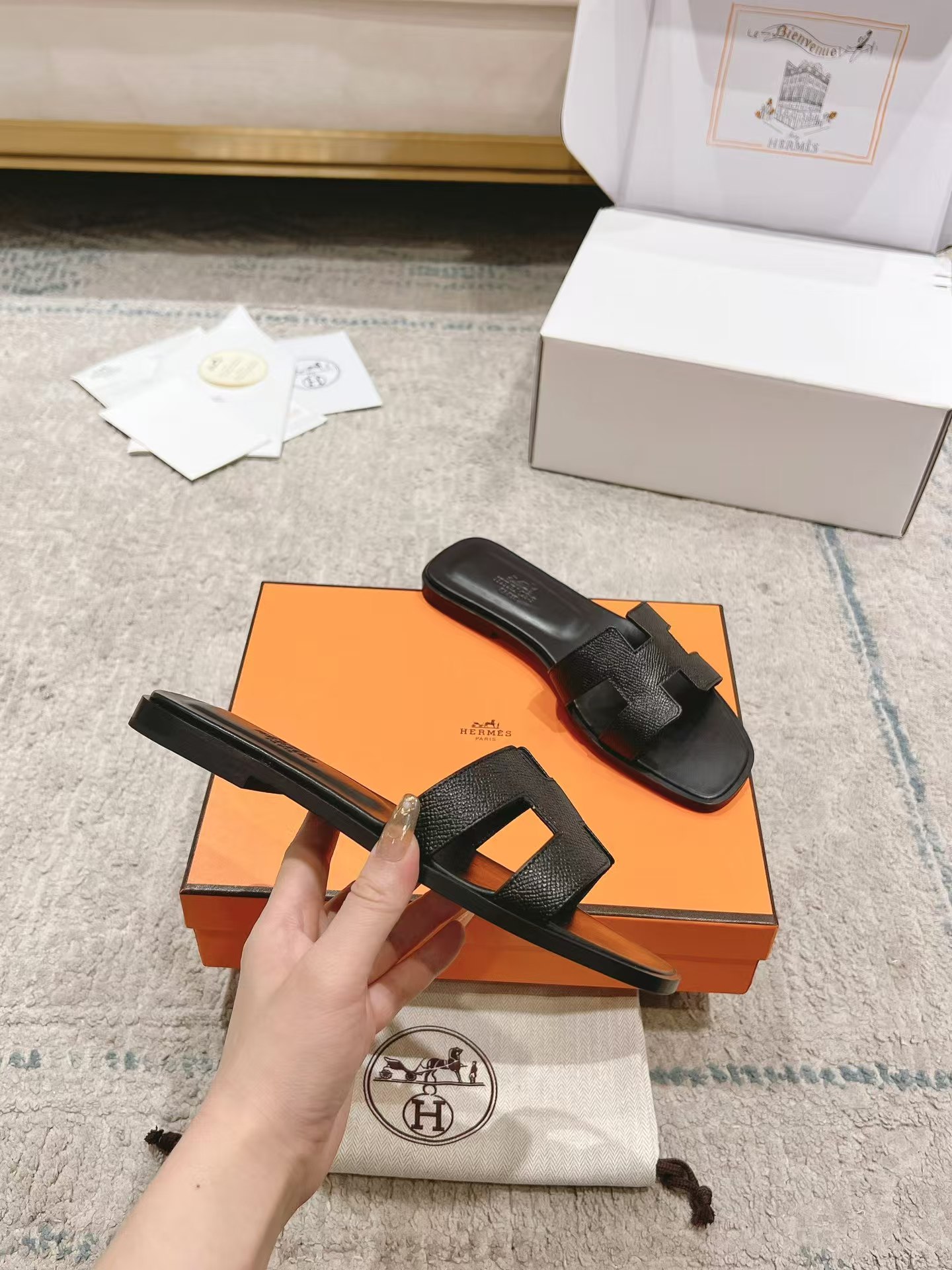 Hermès Oran leather sandal
