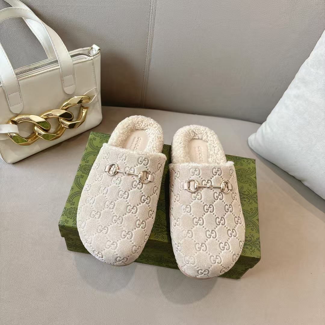 G*u*i women’s horsebit slipper
