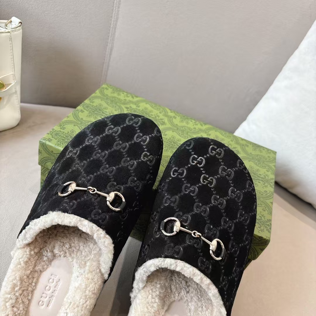 G*u*i women’s horsebit slipper