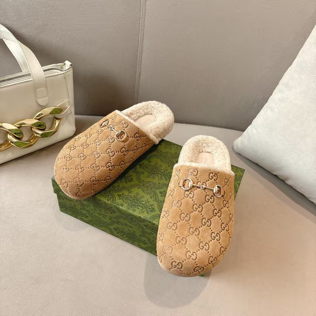 G*u*i women’s horsebit slipper