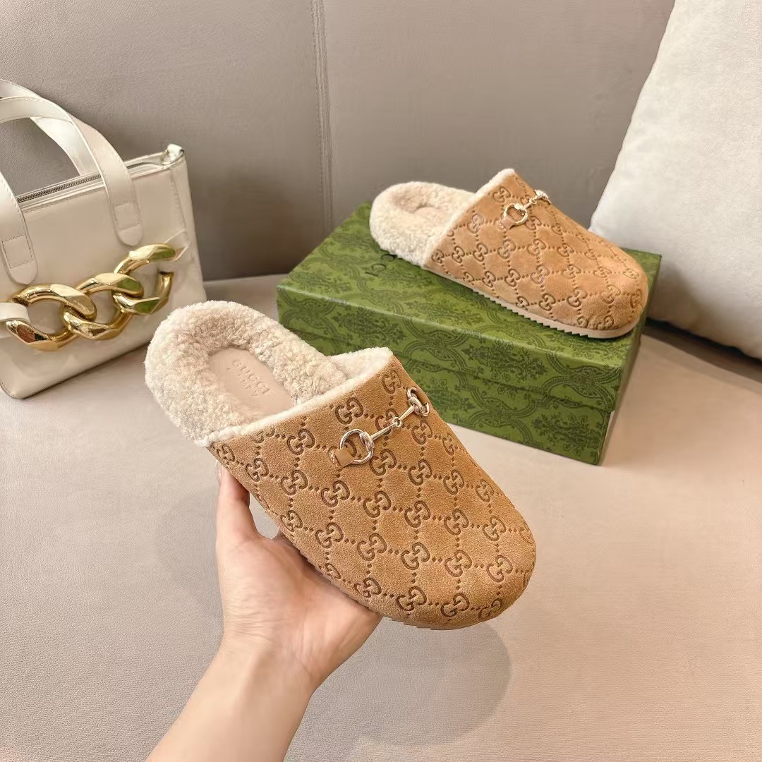 G*u*i women’s horsebit slipper
